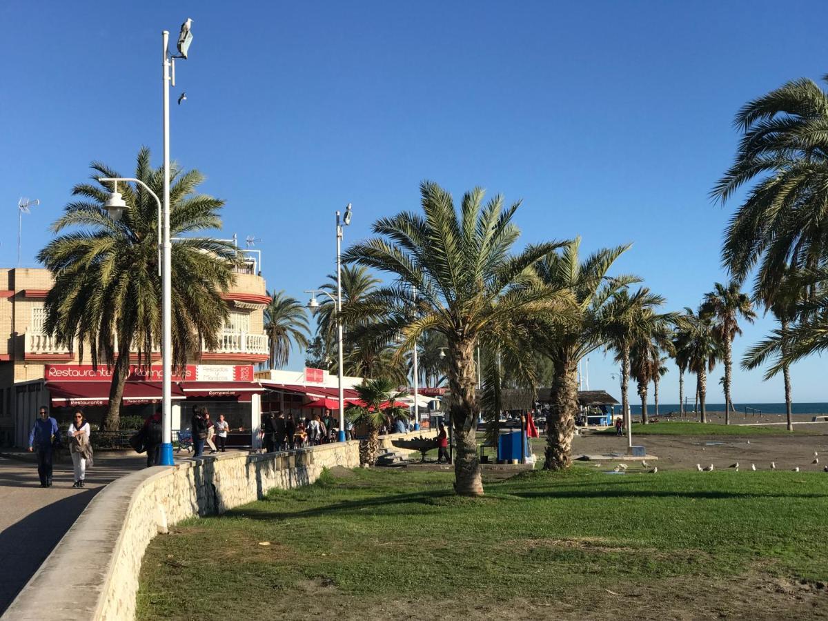 Malaga Beach House, 2 City Bikes, 2 Children'S Bikes, Wifi, Big Terrace, Bbq, Family, Childfriendly Exterior foto
