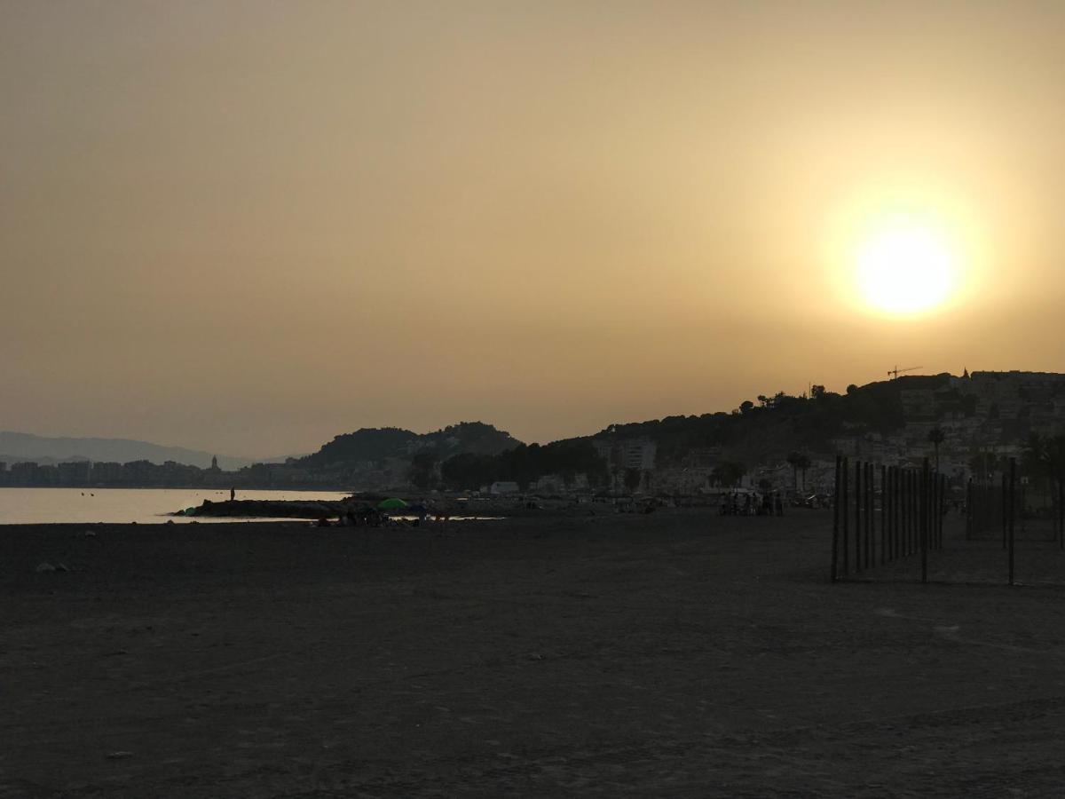 Malaga Beach House, 2 City Bikes, 2 Children'S Bikes, Wifi, Big Terrace, Bbq, Family, Childfriendly Exterior foto